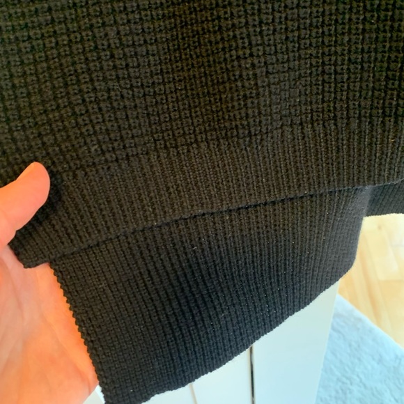 This Wilfred Free Black waffle knit sweater is very soft and comfy. - Picture 4 of 4